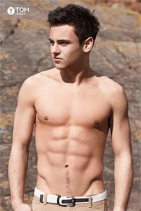 汤姆·戴利走遍全球(全集)